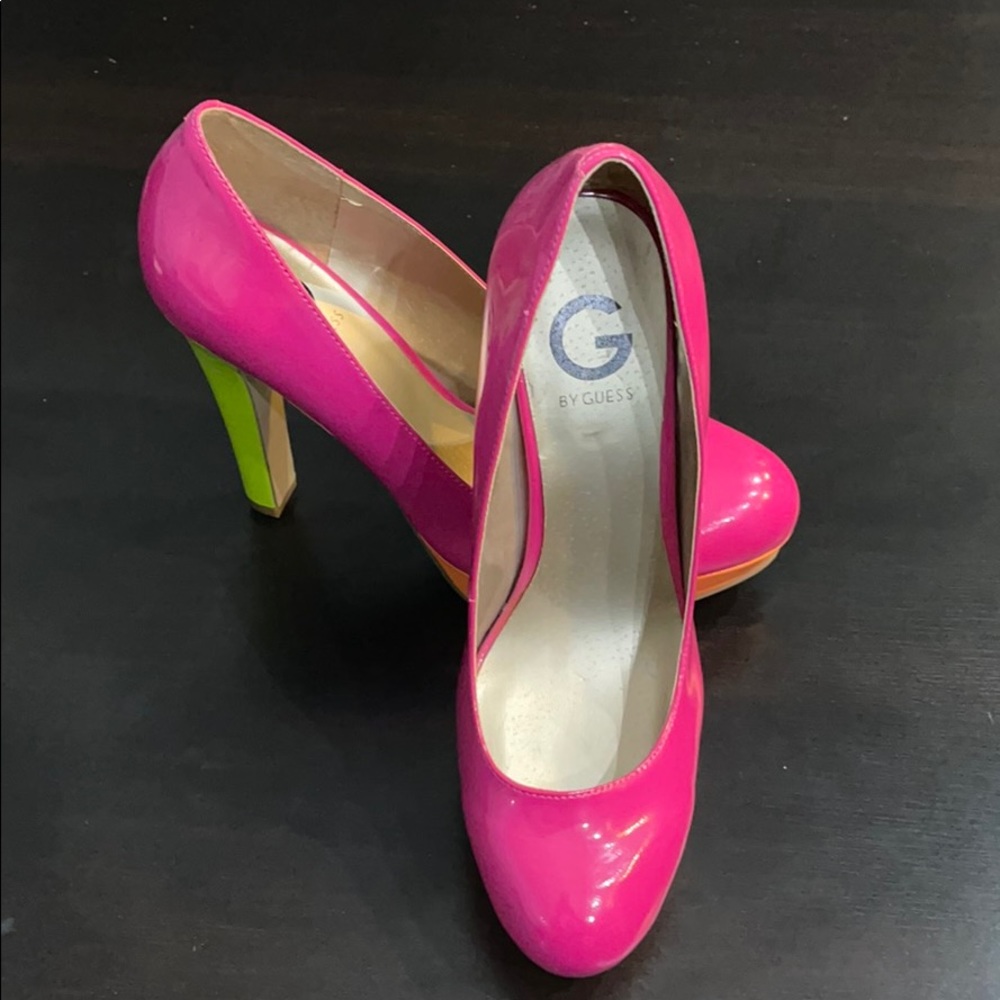 Brand New Guess Multicolored Pumps